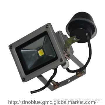 Photo sensor controlling CREE led flood light